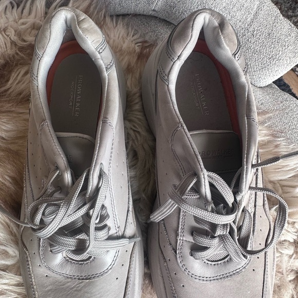 Rockport Cream Athletic Shoes with Breathable Upper - Picture 4 of 8